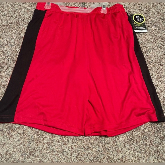 Boys Red Athletic Shorts size xl(14-16)husky - Picture 1 of 1